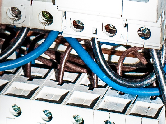 PoulaTo: Ηλεκτρολόγος Ευζώνων 694.43.61.355 Θεσ/νίκη Hlektrologos Eyzonwn Electrician Eyzonwn Ηλεκτρολογικές Εγκαταστάσεις Ευζώνων